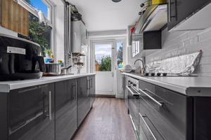 Photo 10- click for photo gallery